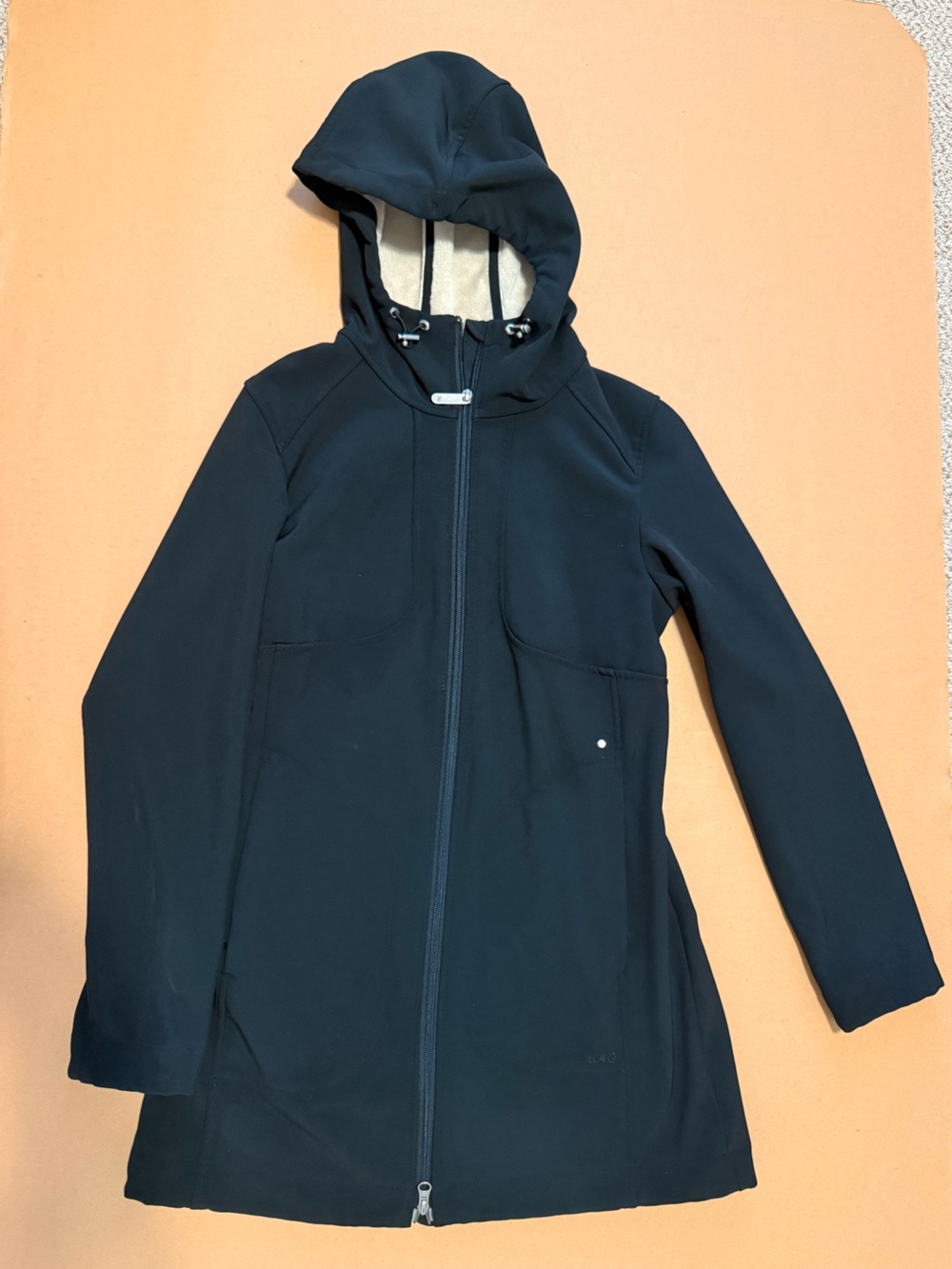 Lole Women's size small lined water repellent mid length jacket